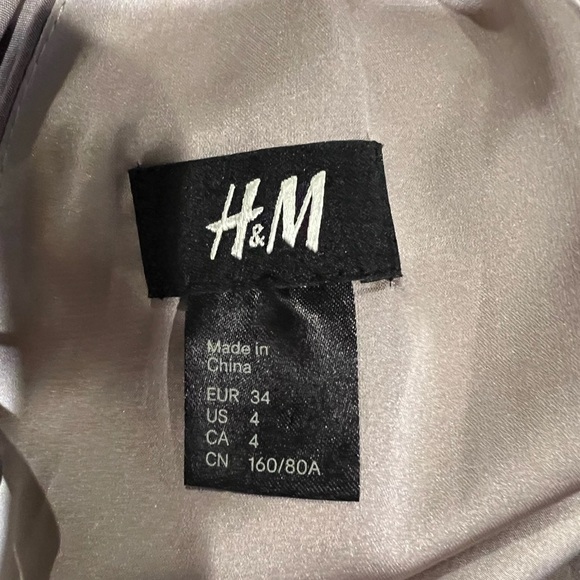 Size 4 - H&M embellished shoulder dress. Low v neck dress. - Picture 4 of 5